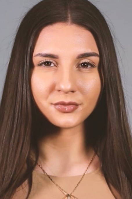 Maria Fernanda aus Wiesbaden Haarfarbe: braun (dunkel), Augenfarbe: braun, Gre: 163, Deutsch: 0, Englisch: , Franzsisch: , Spanisch:  