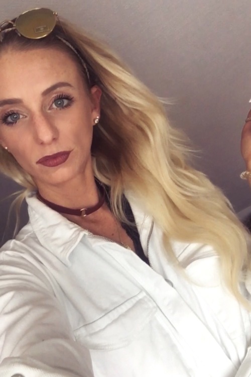  Model Isabel aus Bonn Haarfarbe: blond (hell) 