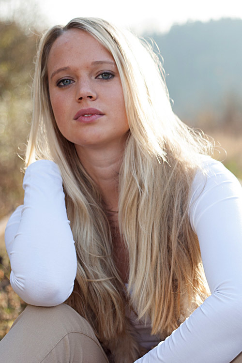  Model Anna aus Weinstadt  Haarfarbe: blond (hell) 