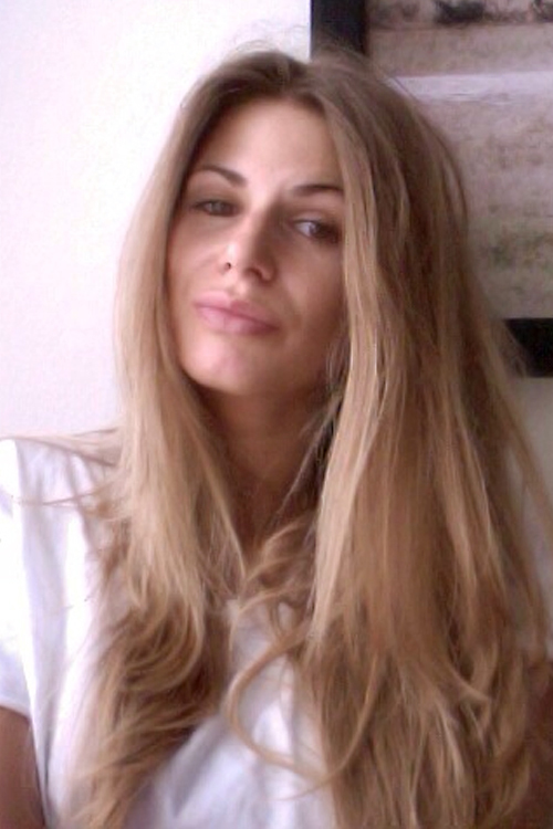  Model Janina aus München Haarfarbe: blond (dunkel) 