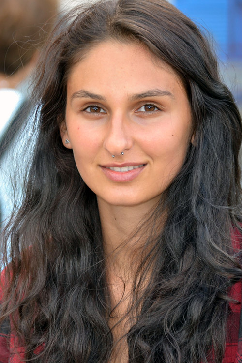  Model Theresa aus Alzenau Haarfarbe: braun (dunkel) 