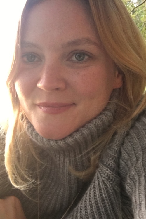 Jennifer aus Berlin Haarfarbe: rot (blond), Augenfarbe: blau-grn, Gre: 170 